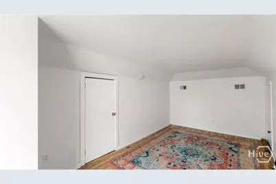 534 E Waldburg Street, Savannah, GA 31401 - Photo 27