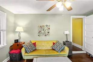 534 E Waldburg St, Savannah, GA 31401 - Photo 21