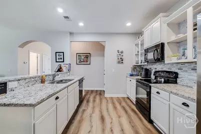 10 Central Park Way, Port Wentworth, GA 31407 - Photo 17