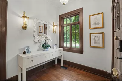 27 E 49th Street, Savannah, GA 31405 - Photo 11