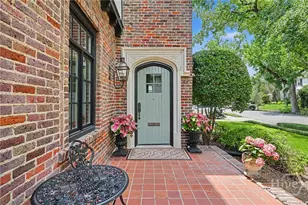 27 E 49th St, Savannah, GA 31405 - Photo 5