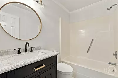 10 Hanging Moss Road, Savannah, GA 31410 - Photo 19