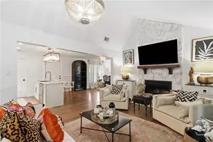 10 Hanging Moss Rd, Savannah, GA 31410 - Photo 7