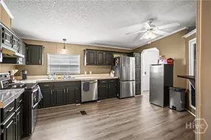68 NE Levy A Ray Rd, Ludowici, GA 31316 - Photo 5