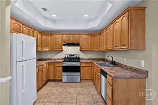 1127 E Bolton St, Savannah, GA 31404 - Photo 11