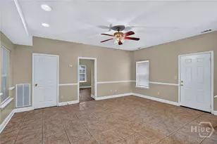 1127 E Bolton St, Savannah, GA 31404 - Photo 9