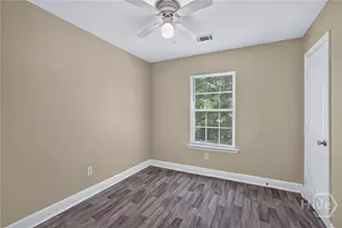 1127 E Bolton St, Savannah, GA 31404 - Photo 31