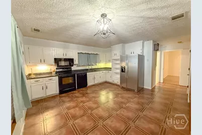 477 Lake Drive, Midway, GA 31320 - Photo 5