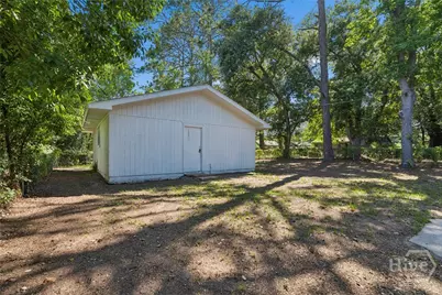 2217 Beech Street, Savannah, GA 31404 - Photo 31