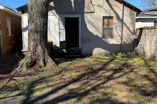 124 Scarborough St, Savannah, GA 31415 - Photo 3