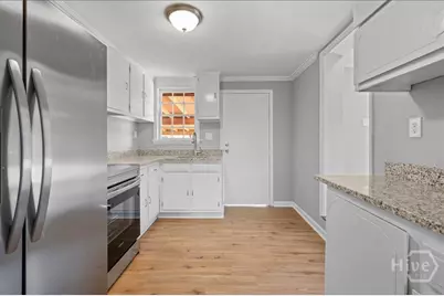922 Carroll Street, Savannah, GA 31415 - Photo 5