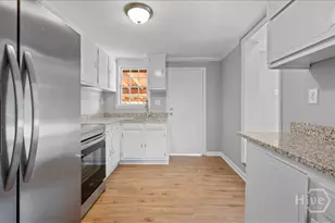 922 Carroll St, Savannah, GA 31415 - Photo 5