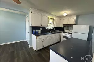1010 Carroll St, Savannah, GA 31415 - Photo 5
