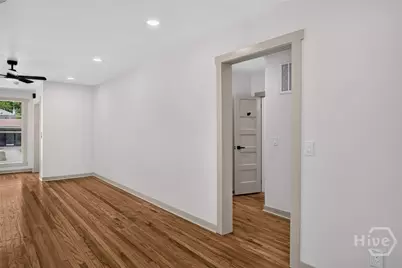 631 W 45th Street, Savannah, GA 31405 - Photo 27