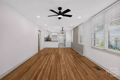 631 W 45th Street, Savannah, GA 31405 - Photo 11