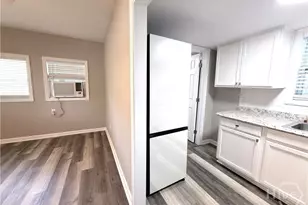 1902 Stone St, Savannah, GA 31410 - Photo 9