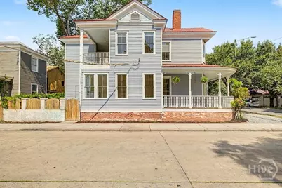 301 W 34th Street, Savannah, GA 31401 - Photo 3