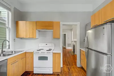 301 W 34th Street, Savannah, GA 31401 - Photo 23
