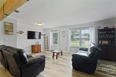 306 Burlington Road, Savannah, GA 31410 - Photo 7