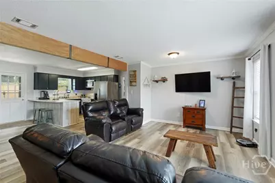306 Burlington Road, Savannah, GA 31410 - Photo 5