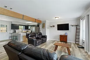 306 Burlington Rd, Savannah, GA 31410 - Photo 5