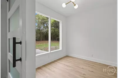 762 E Bay Street, Jesup, GA 31546 - Photo 25