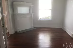 528 E Bolton St, Savannah, GA 31401 - Photo 11