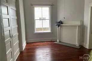 528 E Bolton St, Savannah, GA 31401 - Photo 5