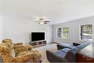 1914 E 62nd Street, Savannah, GA 31404 - Photo 7