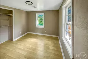 1204 Murphy Ave, Savannah, GA 31415 - Photo 9