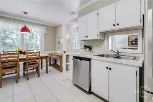 105 Halifax Rd, Savannah, GA 31410 - Photo 13