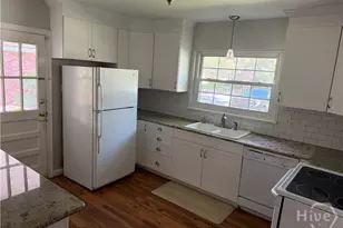 349 Oxford Dr, Savannah, GA 31405 - Photo 5
