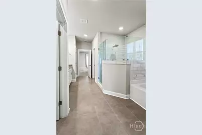 115 Oakcrest Drive W, Savannah, GA 31419 - Photo 15