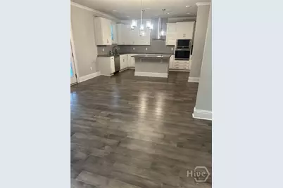 115 Oakcrest Drive W, Savannah, GA 31419 - Photo 3