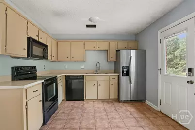 1466 Paul Caswell Boulevard, Hinesville, GA 31313 - Photo 13
