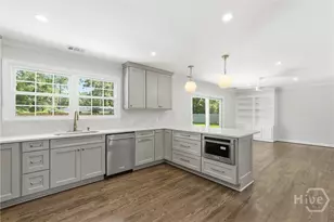 130 Hopecrest Ave, Savannah, GA 31406 - Photo 15