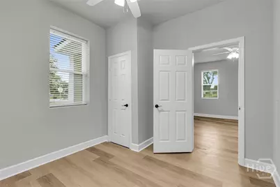 828 W 48th Street, Savannah, GA 31405 - Photo 9