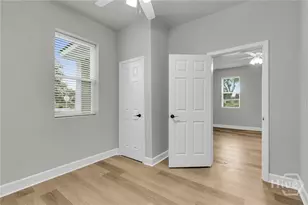 828 W 48th St, Savannah, GA 31405 - Photo 9