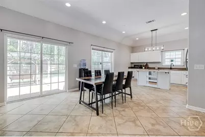 314 S Poplar Street, Pembroke, GA 31321 - Photo 5