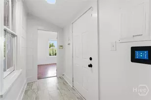 218 W Anderson St, Savannah, GA 31401 - Photo 21