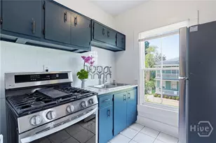 218 W Anderson St, Savannah, GA 31401 - Photo 7