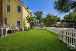122 W 31st St, Savannah, GA 31401 - Photo 37