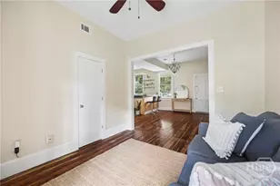 122 W 31st St, Savannah, GA 31401 - Photo 19