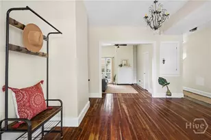 122 W 31st St, Savannah, GA 31401 - Photo 7