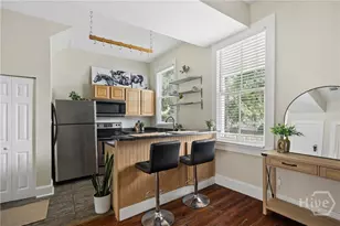 122 W 31st St, Savannah, GA 31401 - Photo 13