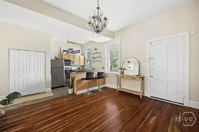 122 W 31st Street, Savannah, GA 31401 - Photo 9