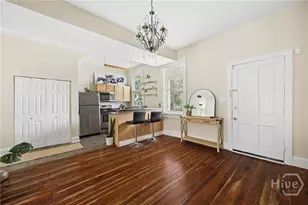 122 W 31st St, Savannah, GA 31401 - Photo 9