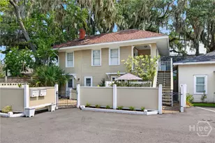 1010 E Victory Dr, Savannah, GA 31405 - Photo 3