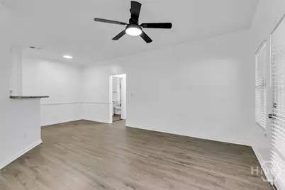 4104 Walden Park Drive, Savannah, GA 31410 - Photo 7