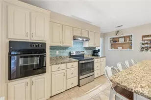 170 Bluff Dr, Richmond Hill, GA 31324 - Photo 9